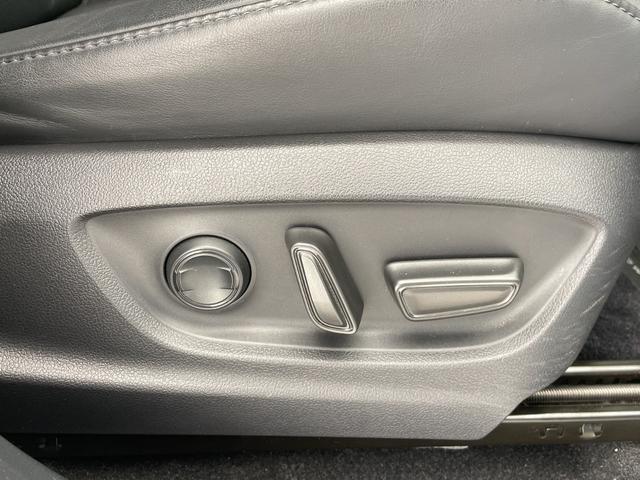 クラウンクロスオーバー Gアドバンスド・レザーパッケージ トヨタセーフティセンス 純正12.3型ディスプレイオーディオナビ 全方位カメラ 4眼LEDヘッドライト シートヒーター エアシート バックカメラ 電動リアゲート パワーシート ヘッドアップディスプレイ(23枚目)