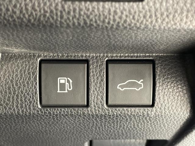 クラウンクロスオーバー Gアドバンスド・レザーパッケージ トヨタセーフティセンス 純正12.3型ディスプレイオーディオナビ 全方位カメラ 4眼LEDヘッドライト シートヒーター エアシート バックカメラ 電動リアゲート パワーシート ヘッドアップディスプレイ(24枚目)