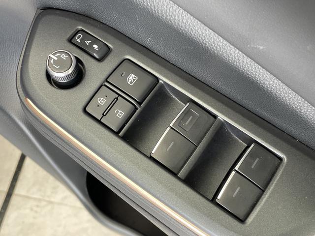 クラウンクロスオーバー Gアドバンスド・レザーパッケージ トヨタセーフティセンス 純正12.3型ディスプレイオーディオナビ 全方位カメラ 4眼LEDヘッドライト シートヒーター エアシート バックカメラ 電動リアゲート パワーシート ヘッドアップディスプレイ(28枚目)