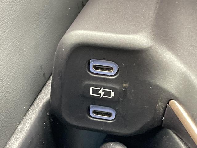 クラウンクロスオーバー Gアドバンスド・レザーパッケージ トヨタセーフティセンス 純正12.3型ディスプレイオーディオナビ 全方位カメラ 4眼LEDヘッドライト シートヒーター エアシート バックカメラ 電動リアゲート パワーシート ヘッドアップディスプレイ(34枚目)