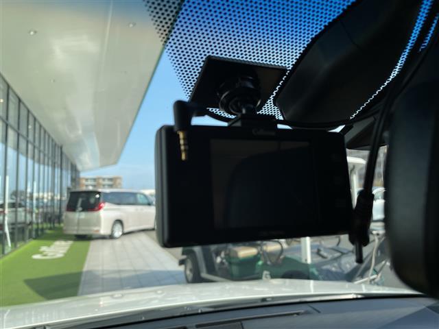 NX NX200t Iパッケージ 純正ナビ 全方位カメラ 三眼LEDヘッドライト 本革レザー レーダークルーズコントロール シートヒーター バックカメラ 電動リアゲート パワーシート コーナーセンサー ブラインドスポットモニター(11枚目)