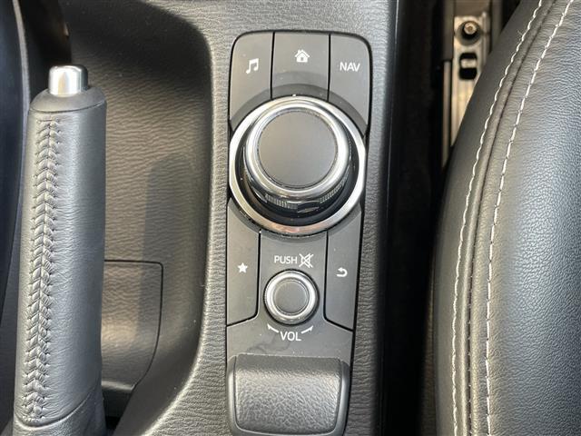 デミオ 13Sブラックレザーリミテッド 純正ナビ SDカードなし シートヒーター バックカメラ ヘッドアップディスプレイ 純正アルミホイール LEDヘッドライト ドライブレコーダー ETC フルセグ CD DVD Bluetooth(25枚目)