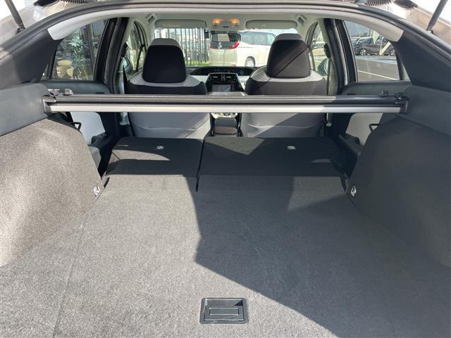 プリウス S 純正ナビ 純正アルミホイール ETC フルセグ CD DVD Bluetooth LEDヘッドライト ドライブレコーダー ステアリングスイッチ スマートキー プッシュスタート(16枚目)