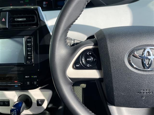 プリウス S 純正ナビ 純正アルミホイール ETC フルセグ CD DVD Bluetooth LEDヘッドライト ドライブレコーダー ステアリングスイッチ スマートキー プッシュスタート(22枚目)