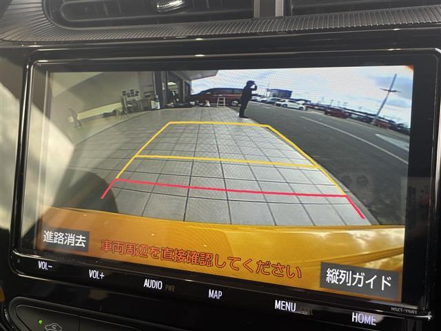 アクア クロスオーバー グラム トヨタセーフティセンス 純正9型ナビ バックカメラ シートヒーター ハーフレザーシート 純正アルミホイール 純正フロアマット ルーフレール LEDヘッドライト オートマチックハイビーム(4枚目)