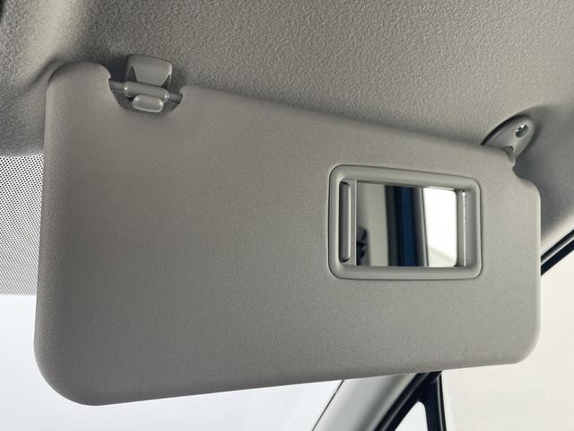 シエンタ ハイブリッドG 録済未使用車 トヨタセーフティセンス 純正8型ディスプレイオーディオ ナビ機能なし 全方位カメラ レーダークルーズコントロール バックカメラ コーナーセンサー ブラインドスポットモニター(15枚目)