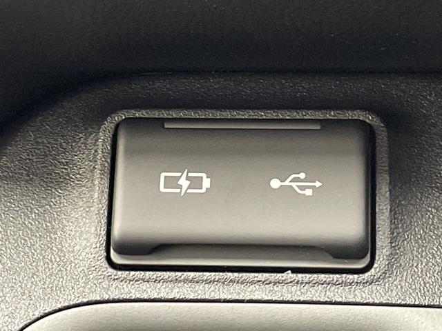 シエンタ ハイブリッドG 録済未使用車 トヨタセーフティセンス 純正8型ディスプレイオーディオ ナビ機能なし 全方位カメラ レーダークルーズコントロール バックカメラ コーナーセンサー ブラインドスポットモニター(30枚目)