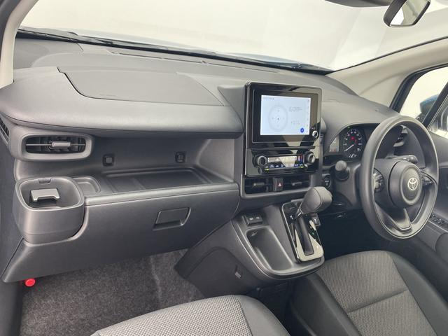 シエンタ ハイブリッドG 録済未使用車 トヨタセーフティセンス 純正8型ディスプレイオーディオ ナビ機能なし 全方位カメラ レーダークルーズコントロール バックカメラ コーナーセンサー ブラインドスポットモニター(37枚目)