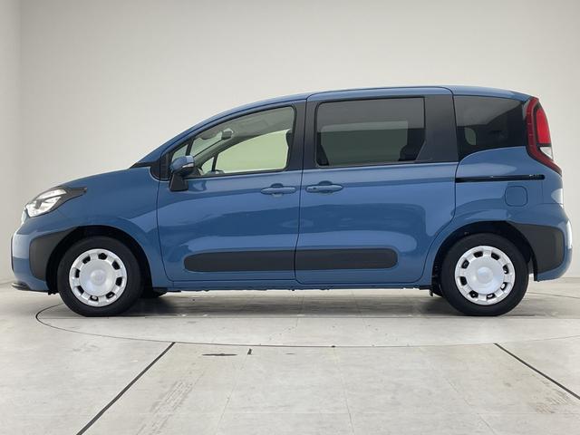 シエンタ ハイブリッドG 録済未使用車 トヨタセーフティセンス 純正8型ディスプレイオーディオ ナビ機能なし 全方位カメラ レーダークルーズコントロール バックカメラ コーナーセンサー ブラインドスポットモニター(73枚目)