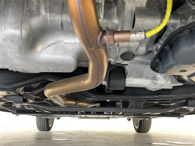 コペン ローブ シートヒーター 純正16インチアルミホイール アイドリングストップ オートエアコン 純正フロアマット ステアリングスイッチ スマートキー プッシュスタート パワーウィンドウ パワーステアリング(40枚目)