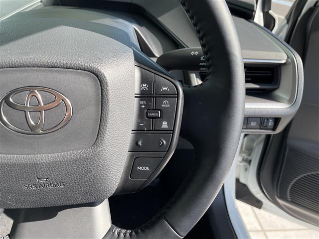 プリウス U トヨタセーフティセンス 純正ディズプレイオーディオ 全方位カメラ レーダークルーズコントロール バックカメラ コーナーセンサー ETC2.0 ブラインドスポットモニター 衝突軽減システム スマートキー(8枚目)