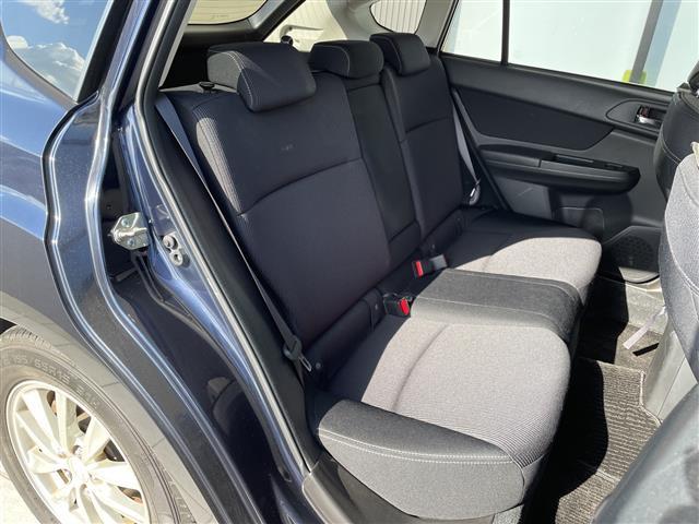 インプレッサスポーツ １．６ｉ－Ｌ　純正ナビ　純正アルミホイール　フルセグ　ＣＤ　ＤＶＤ　Ｂｌｕｅｔｏｏｔｈ　純正フロアマット　アイドリングストップ　リモコンキー（15枚目）