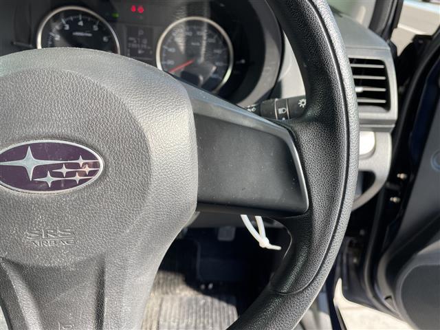 インプレッサスポーツ １．６ｉ－Ｌ　純正ナビ　純正アルミホイール　フルセグ　ＣＤ　ＤＶＤ　Ｂｌｕｅｔｏｏｔｈ　純正フロアマット　アイドリングストップ　リモコンキー（23枚目）