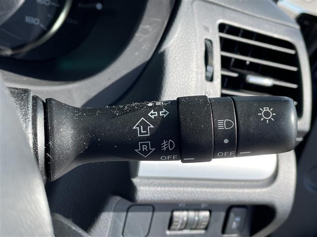 インプレッサスポーツ １．６ｉ－Ｌ　純正ナビ　純正アルミホイール　フルセグ　ＣＤ　ＤＶＤ　Ｂｌｕｅｔｏｏｔｈ　純正フロアマット　アイドリングストップ　リモコンキー（24枚目）