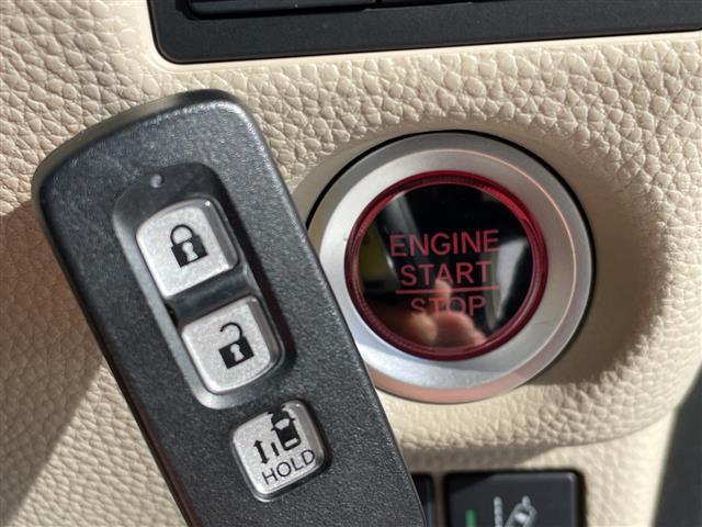 N-BOX G・EXホンダセンシング ホンダセンシング 純正ナビ 片側パワースライド レーダークルーズコントロール フルセグ CD Bluetooth バックカメラ コーナーセンサー LEDヘッドライト オートマチックハイビーム(10枚目)