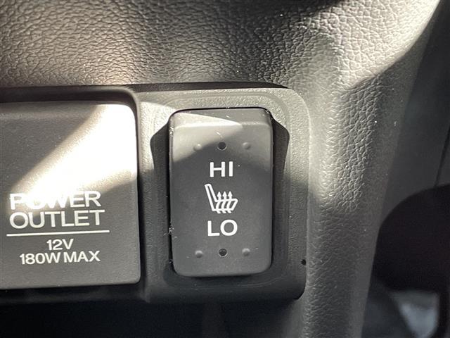 N-BOXカスタム G SSパッケージ 8型ナビ 両側パワースライドドア シートヒーター バックカメラ 純正14インチアルミホイール ETC ステアリングスイッチ スマートキー プッシュスタート パワーウィンドウ パワーステアリング(7枚目)