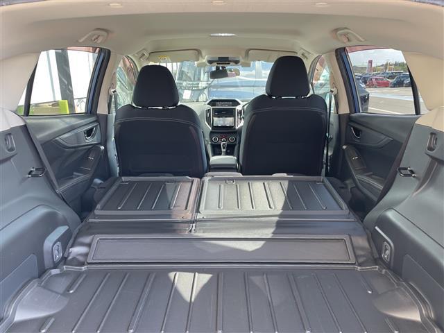 インプレッサスポーツ ２．０ｉ－Ｌアイサイト　ＳＤナビ　レーダークルーズコントロール　バックカメラ　純正アルミホイール　ＥＴＣ　ＬＥＤヘッドライト　パドルシフト　レーンキープアシスト　フルセグ　ＣＤ　ＤＶＤ　Ｂｌｕｅｔｏｏｔ　スマートキー（16枚目）