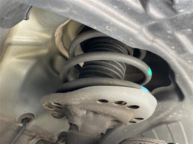 インプレッサスポーツ ２．０ｉ－Ｌアイサイト　ＳＤナビ　レーダークルーズコントロール　バックカメラ　純正アルミホイール　ＥＴＣ　ＬＥＤヘッドライト　パドルシフト　レーンキープアシスト　フルセグ　ＣＤ　ＤＶＤ　Ｂｌｕｅｔｏｏｔ　スマートキー（41枚目）