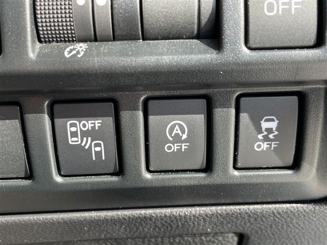 ＸＶ ２．０ｉ－Ｌ　アイサイト　アイサイト　ＳＤナビ　レーダークルーズコントロール　アルミホイール　ブラインドスポットモニター　パドルシフト　オートライト　ＥＴＣ　ステアリングスイッチ　スマートキー　プッシュスタート（6枚目）