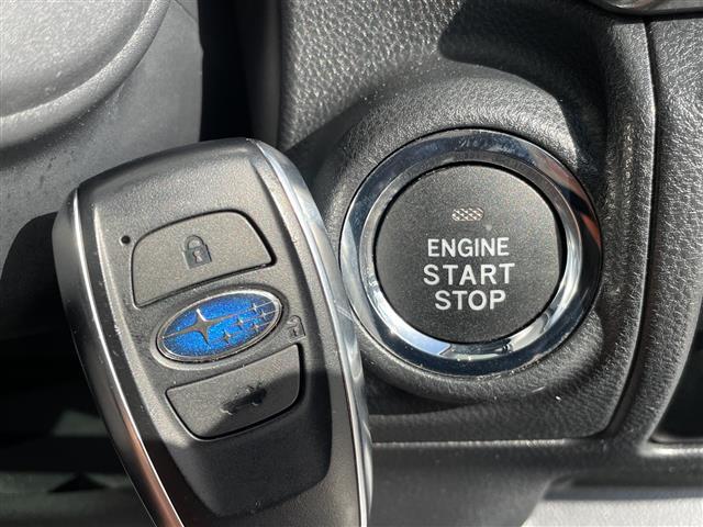 ＸＶ ２．０ｉ－Ｌ　アイサイト　アイサイト　ＳＤナビ　レーダークルーズコントロール　アルミホイール　ブラインドスポットモニター　パドルシフト　オートライト　ＥＴＣ　ステアリングスイッチ　スマートキー　プッシュスタート（8枚目）