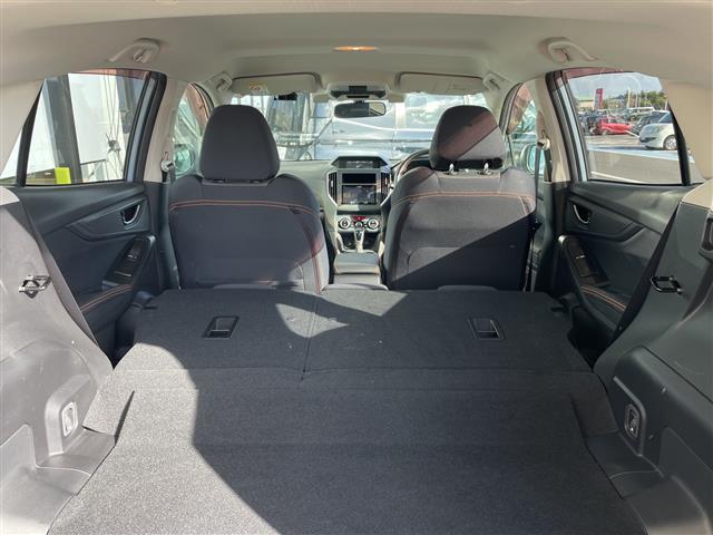 ＸＶ ２．０ｉ－Ｌ　アイサイト　アイサイト　ＳＤナビ　レーダークルーズコントロール　アルミホイール　ブラインドスポットモニター　パドルシフト　オートライト　ＥＴＣ　ステアリングスイッチ　スマートキー　プッシュスタート（16枚目）