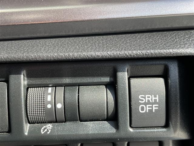 ＸＶ ２．０ｉ－Ｌ　アイサイト　アイサイト　ＳＤナビ　レーダークルーズコントロール　アルミホイール　ブラインドスポットモニター　パドルシフト　オートライト　ＥＴＣ　ステアリングスイッチ　スマートキー　プッシュスタート（28枚目）