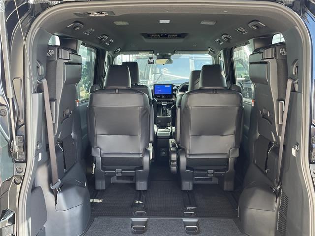 ノア ハイブリッドS-Z 純正10.5型ディスプレイオーディオナビ 両側パワースライドドア レーダークルーズコントロール シートヒーター バックカメラ コーナーセンサー 純正17インチアルミホイール ブラインドスポットモニター(16枚目)