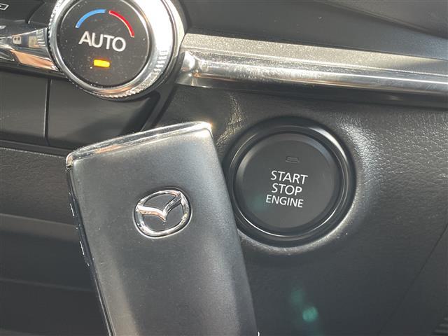 MAZDA3ファストバック 15Sツーリング 純正9機型ナビ 全方位カメラ レーダークルーズコントロール バックカメラ コーナーセンサー 純正18インチアルミホイール ブラインドスポットモニター LEDヘッドライト オートマチックハイビーム(8枚目)