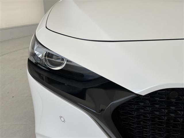 MAZDA3ファストバック 15Sツーリング 純正9機型ナビ 全方位カメラ レーダークルーズコントロール バックカメラ コーナーセンサー 純正18インチアルミホイール ブラインドスポットモニター LEDヘッドライト オートマチックハイビーム(13枚目)