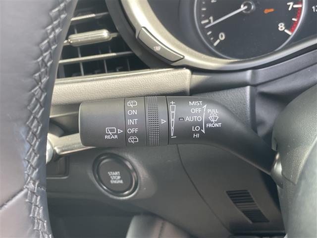 MAZDA3ファストバック 15Sツーリング 純正9機型ナビ 全方位カメラ レーダークルーズコントロール バックカメラ コーナーセンサー 純正18インチアルミホイール ブラインドスポットモニター LEDヘッドライト オートマチックハイビーム(21枚目)