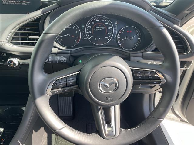 MAZDA3ファストバック 15Sツーリング 純正9機型ナビ 全方位カメラ レーダークルーズコントロール バックカメラ コーナーセンサー 純正18インチアルミホイール ブラインドスポットモニター LEDヘッドライト オートマチックハイビーム(42枚目)