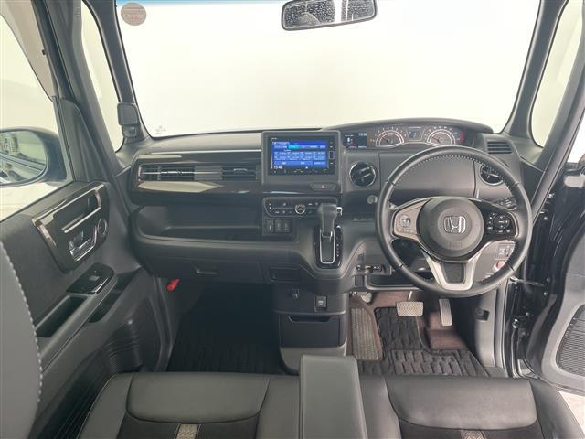 N-BOXカスタム G・Lターボホンダセンシング ホンダセンシング 純正ナビ 両側パワースライドドア レーダークルーズコントロール シートヒーター バックカメラ コーナーセンサー 純正アルミホイール LEDヘッドライト オートマチックハイビーム(2枚目)