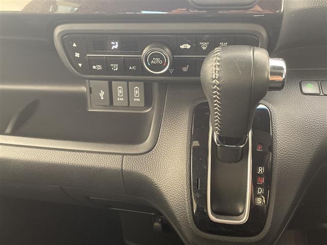 N-BOXカスタム G・Lターボホンダセンシング ホンダセンシング 純正ナビ 両側パワースライドドア レーダークルーズコントロール シートヒーター バックカメラ コーナーセンサー 純正アルミホイール LEDヘッドライト オートマチックハイビーム(24枚目)