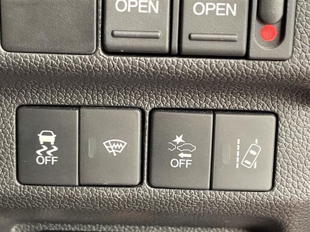 店舗にて現車の確認もいただけますので、お電話で在庫のご確認の上是非ご来店くださいませ！！店舗直通電話　　　０５２−３０９−５１５２