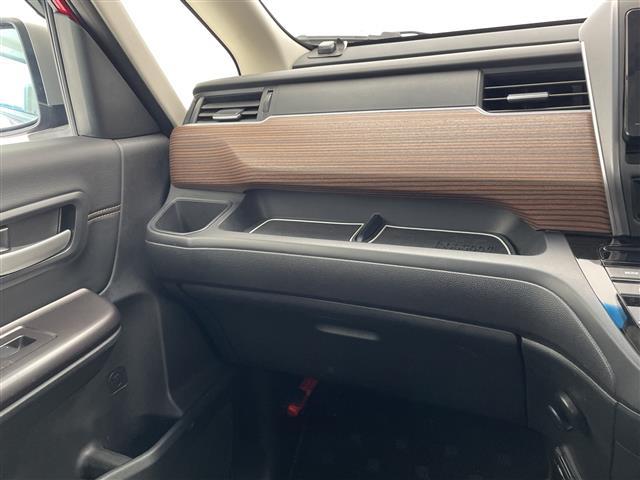 【お問い合わせください】写真の内容に関してやおクルマ購入までの流れなどご不明点、ご質問等がございましたらお気軽にガリバー店舗までお問い合わせください。