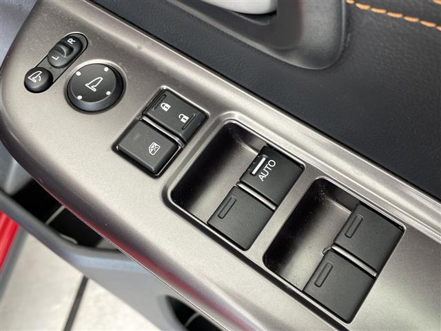 店舗にて現車の確認もいただけますので、お電話で在庫のご確認の上是非ご来店くださいませ！！店舗直通電話　　　０５２−３０９−５１５２