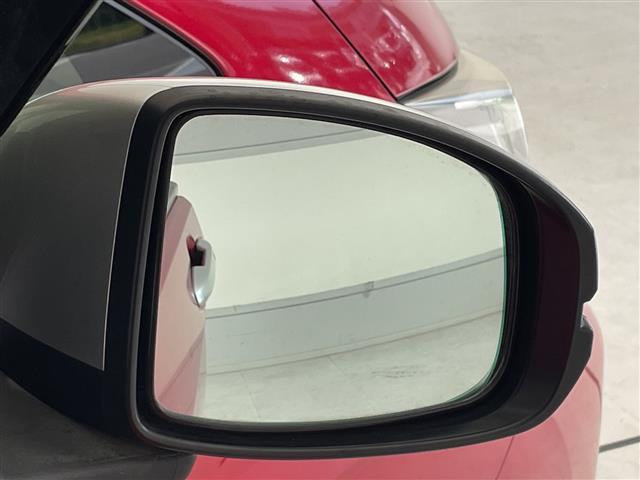 店舗にて現車の確認もいただけますので、お電話で在庫のご確認の上是非ご来店くださいませ！！店舗直通電話　　　０５２−３０９−５１５２