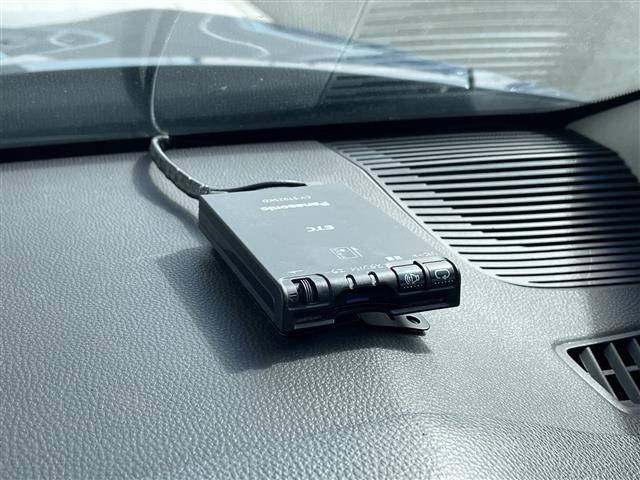 店舗にて現車の確認もいただけますので、お電話で在庫のご確認の上是非ご来店くださいませ！！店舗直通電話　　　０５２−３０９−５１５２