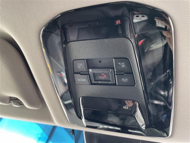 店舗にて現車の確認もいただけますので、お電話で在庫のご確認の上是非ご来店くださいませ！！店舗直通電話　　　０５２−３０９−５１５２