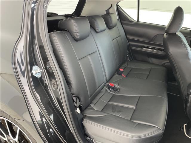 アクア G G’s トヨタセーフティセンス 純正ナビ クルーズコントロール バックカメラ GZアルミホイール GZフロアマット ETC オートマチックハイビーム LEDヘッドライト ステアリングスイッチ スマートキー(8枚目)