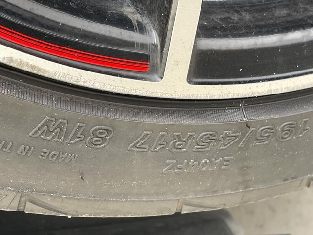 アクア G G’s トヨタセーフティセンス 純正ナビ クルーズコントロール バックカメラ GZアルミホイール GZフロアマット ETC オートマチックハイビーム LEDヘッドライト ステアリングスイッチ スマートキー(49枚目)