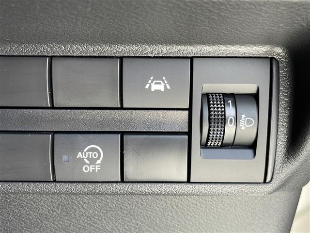 ｅＫワゴン Ｍ　衝突軽減システム　純正９型ＳＤナビ　シートヒーター　フルセグ　Ｂｌｕｅｔｏｏｔｈ　バックカメラ　コーナーセンサー　ＥＴＣ　ステアリングスイッチ　フロアマット　オートライト　アイドリングストップ（10枚目）