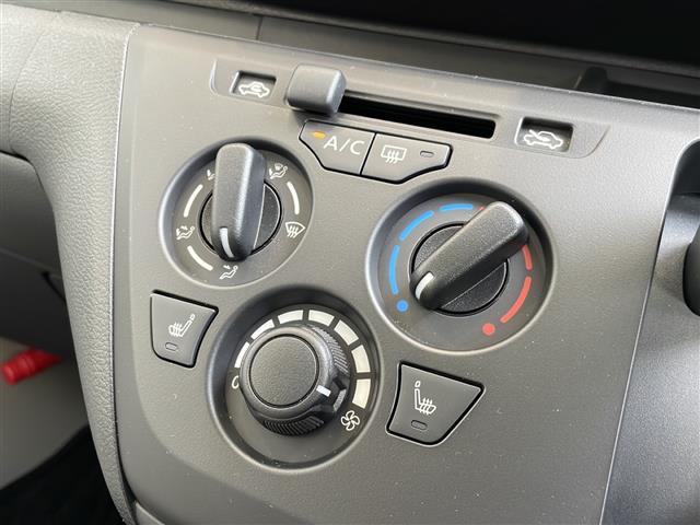 ｅＫワゴン Ｍ　衝突軽減システム　純正９型ＳＤナビ　シートヒーター　フルセグ　Ｂｌｕｅｔｏｏｔｈ　バックカメラ　コーナーセンサー　ＥＴＣ　ステアリングスイッチ　フロアマット　オートライト　アイドリングストップ（11枚目）