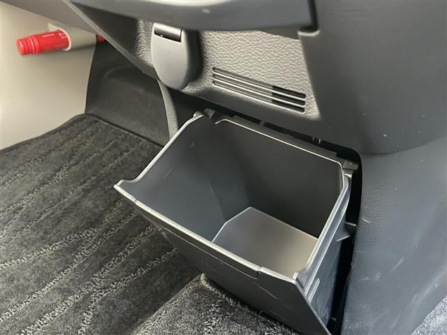 ｅＫワゴン Ｍ　衝突軽減システム　純正９型ＳＤナビ　シートヒーター　フルセグ　Ｂｌｕｅｔｏｏｔｈ　バックカメラ　コーナーセンサー　ＥＴＣ　ステアリングスイッチ　フロアマット　オートライト　アイドリングストップ（33枚目）