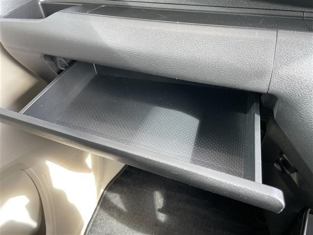 デイズ Ｘ　純正９型ナビ　アラウンドビューモニター　バックカメラ　コーナーセンサー　純正１４インチアルミホイール　ＬＥＤヘッドライト　オートライト　エマージェンシーブレーキ　スマートキー　プッシュスタート（11枚目）