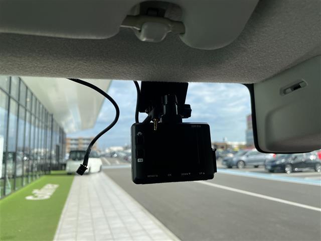 フレアクロスオーバー XS SDナビ バックカメラ シートヒーター オートライト アイドリングストップ 純正アルミホイール 純正フロアマット 純正ドアバイザー ETC スマートキー プッシュスタート(9枚目)