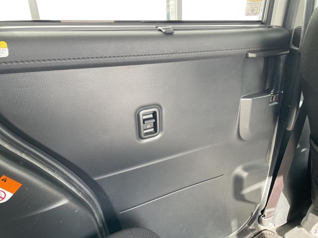 タンク カスタムＧ－Ｔ　スマートアシストＩＩ　ＳＤナビ　両側パワースライドドア　コーナーセンサー　純正アルミホイール　ＬＥＤヘッドライト　オートマチックハイビーム　ドライブレコーダー　衝突軽減システム　スマートキー（54枚目）