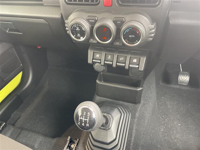 ジムニー XC スズキセーフティサポート クルーズコントロール シートヒーター LEDヘッドライト スマートキー プッシュスタート アイドリングストップ ダウンヒルアシストコントロール レーンキープアシスト(12枚目)