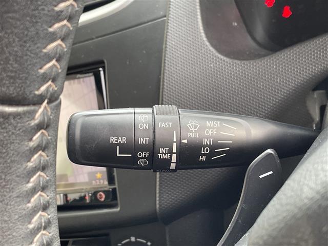 スイフト スタイル-DJE SDナビ クルコン シートヒーター 純正アルミホイール オートライト ETC ステアリングスイッチ スマートキー プッシュスタート(21枚目)