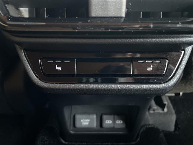 NX NX350h バージョンL セーフティプラス 純正14型ディスプレイナビ 三眼LED 全方位 サンルーフ 本革シート レーダークルーズ シートヒーター エアシート 電動リヤゲート パワーシート HUD コーナーセンサー 純正AW(9枚目)